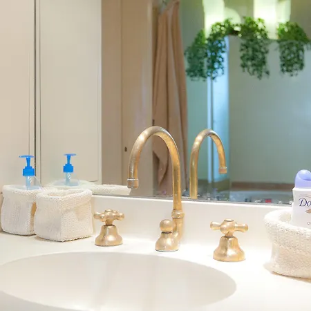 شقة In Trevi Fouintain View روما