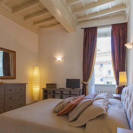 شقة In Trevi Fouintain View *