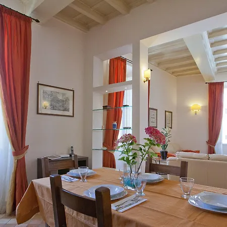 شقة In Trevi Fouintain View روما